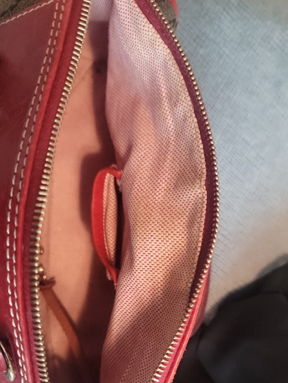 Dooney & Bourke Satchel with Red Leather Trim - Picture 10 of 11